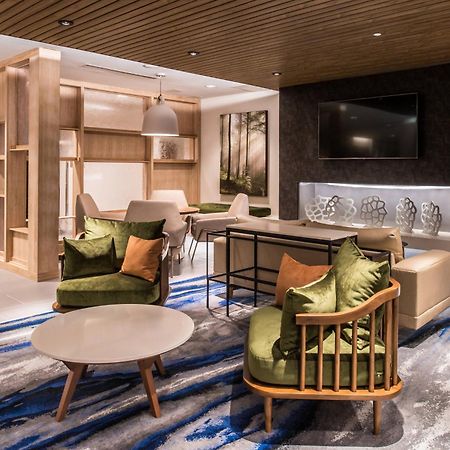 Fairfield Inn & Suites By Marriott Staunton Bagian luar foto