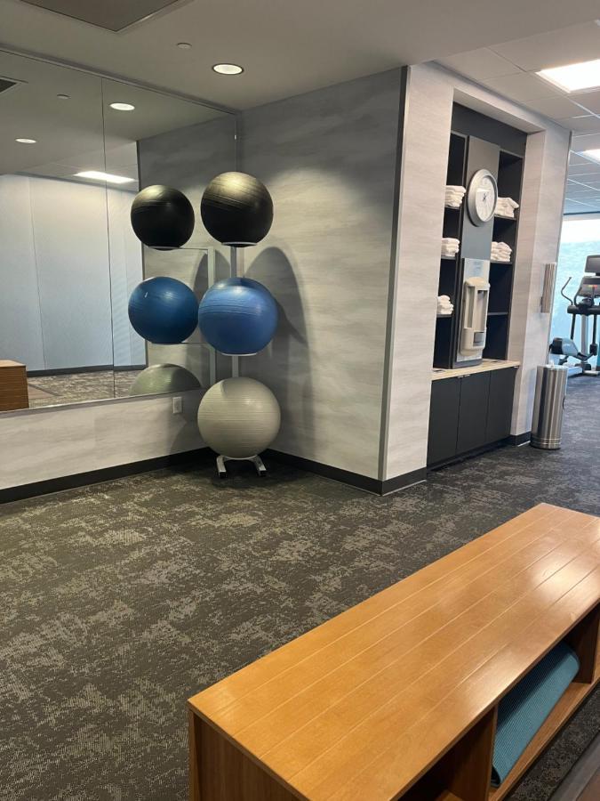 Fairfield Inn & Suites By Marriott Staunton Bagian luar foto